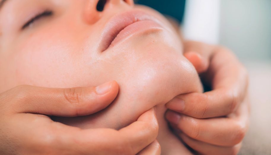 Purentalihasten hieronta